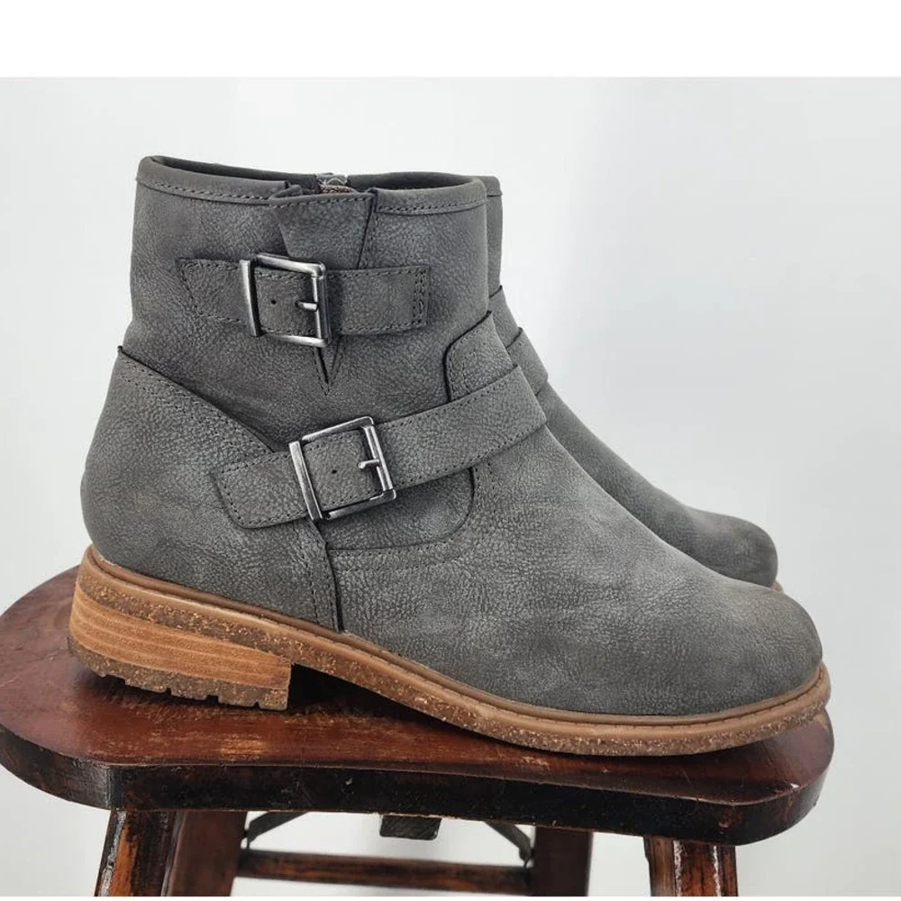 Women's B.O.C. Blue Gum Sole Ankle Moto Style Boots Size 9 Medium